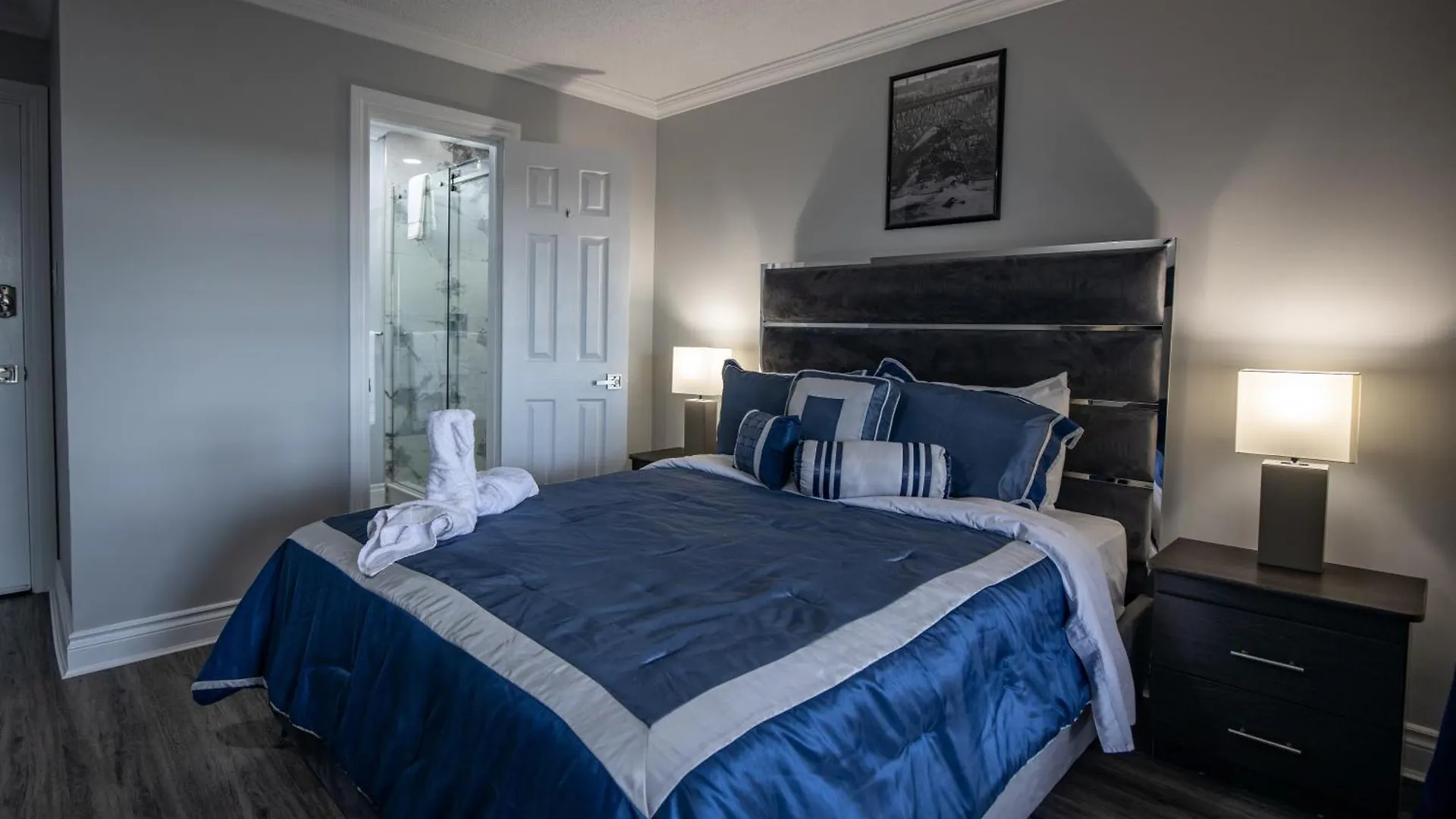 Niagara Luxury Suites Niagara Falls