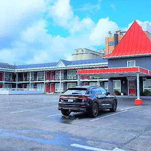 Motel Choice By The Falls, Niagara Falls